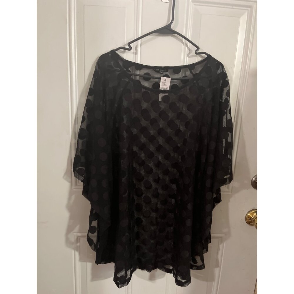 Lane Bryant black bat wing polka dotted top size 22/24 NWT